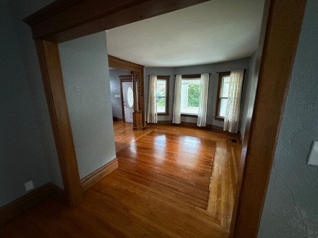 Building Photo - 306 Reber Ave