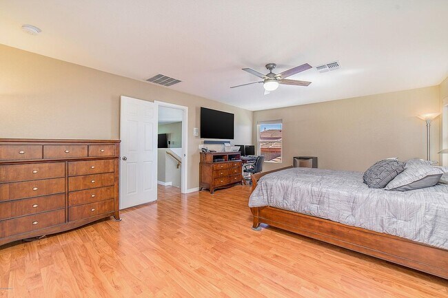 Building Photo - 13127 N Deergrass Dr