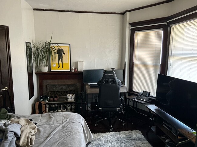 Building Photo - 2864 N Cramer St