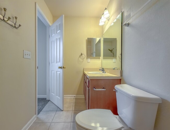 Building Photo - 3271 Sugar Berry Way