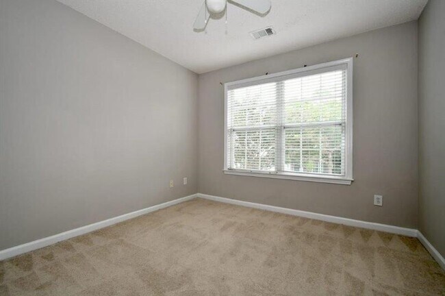 Building Photo - 3905 Timbercreek Cir