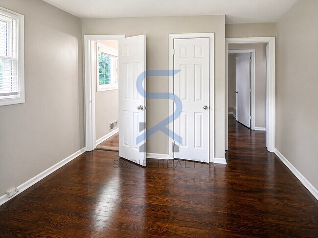 Building Photo - Convenient Eastside Living – 4BR in Decatur 30032