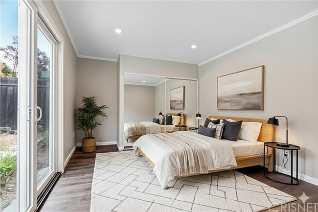 Building Photo - Gorgeous House in Norma Triangle