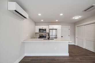 Building Photo - 1 Progress Way