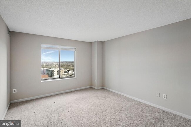 Building Photo - 19385 Cypress Ridge Terrace