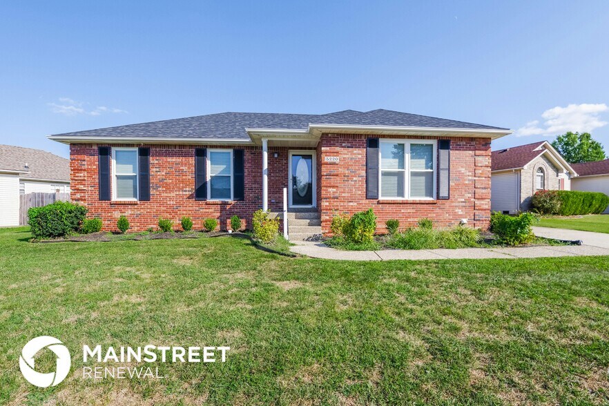 Primary Photo - 5220 Plume Dr