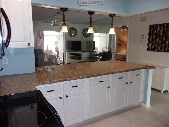 Building Photo - 1814 Columbine Pl