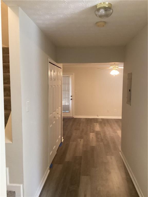 Building Photo - 4260 Maple Valley Dr