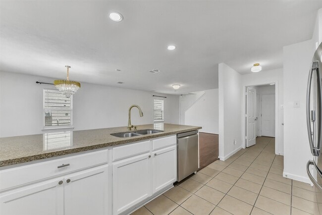 Building Photo - 15134 Trinity Meadow Dr