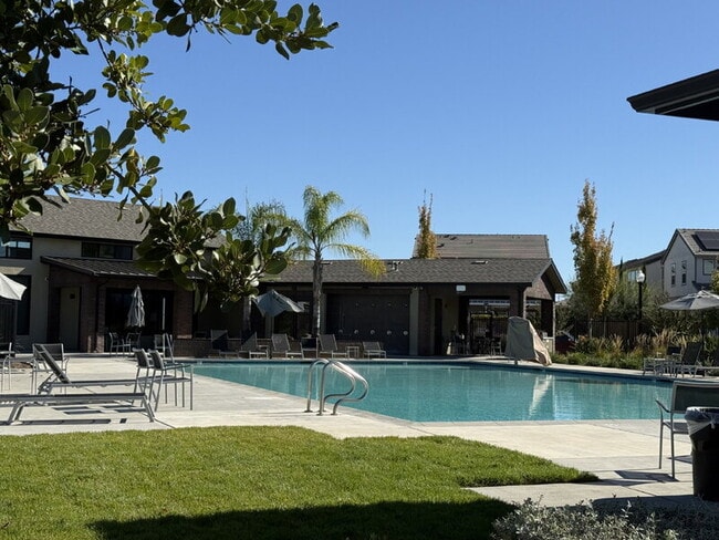 Building Photo - 4364 White Ash Ln