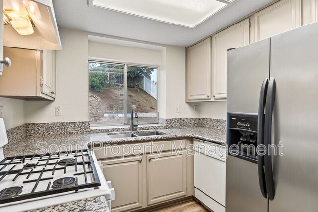 Building Photo - 27099 Rainbow Creek Dr