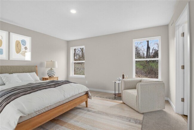 Building Photo - 704 Olivia St