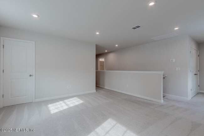 Building Photo - 1536 Tan Tara Trl