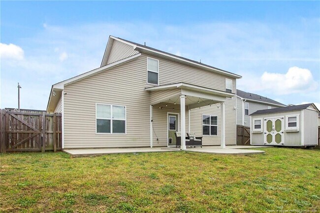 Building Photo - 516 Loom Dr