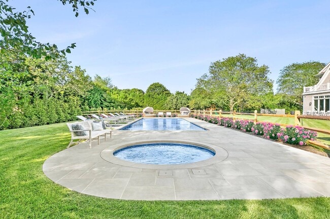 Building Photo - 173 Ferry Rd