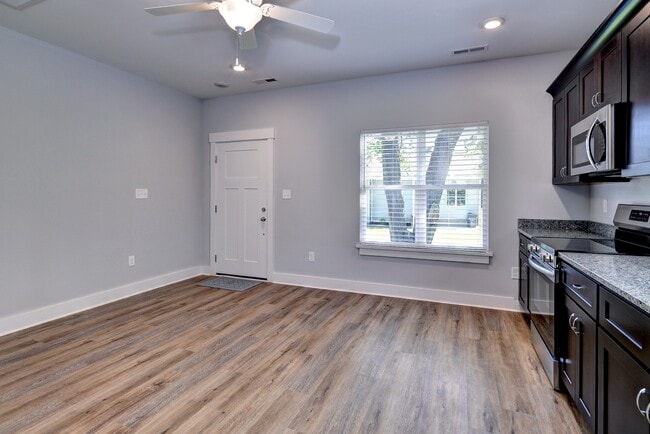 Building Photo - 108 Magruder Ave