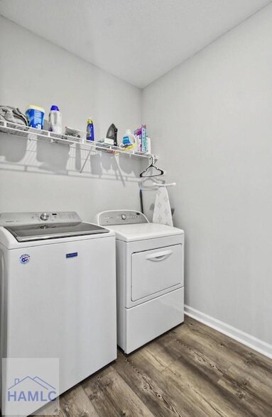 Building Photo - 158 Courage Wy