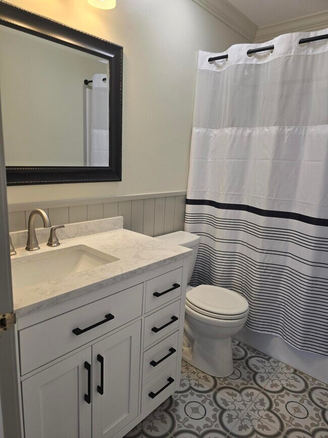 Building Photo - 1021 Whirlaway Dr