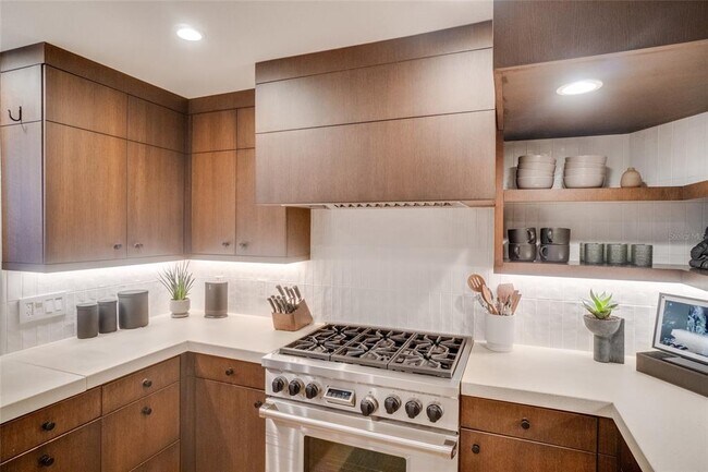 Building Photo - 1130 Washington Ave