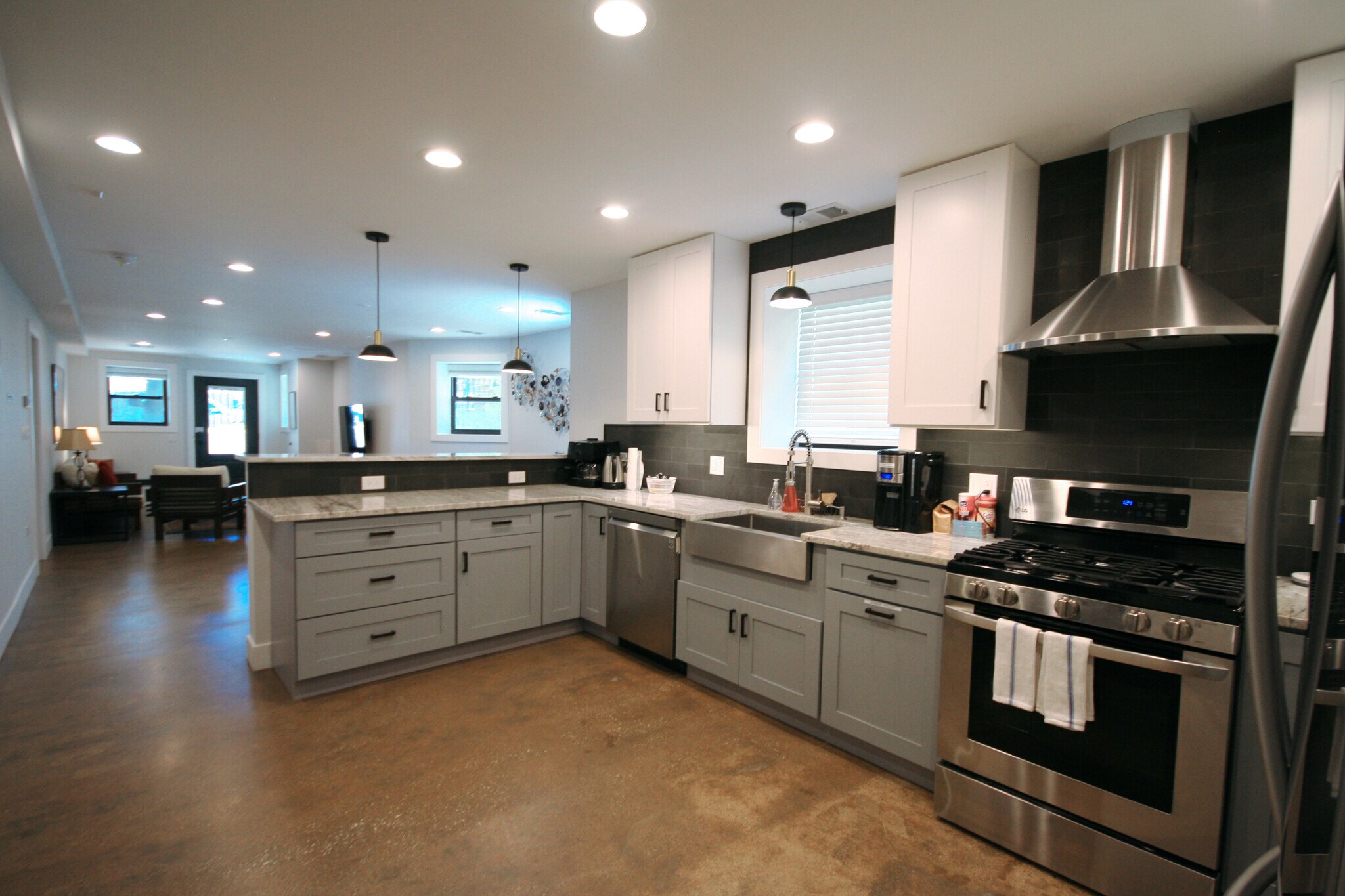 Building Photo - 2508 N Spaulding Ave