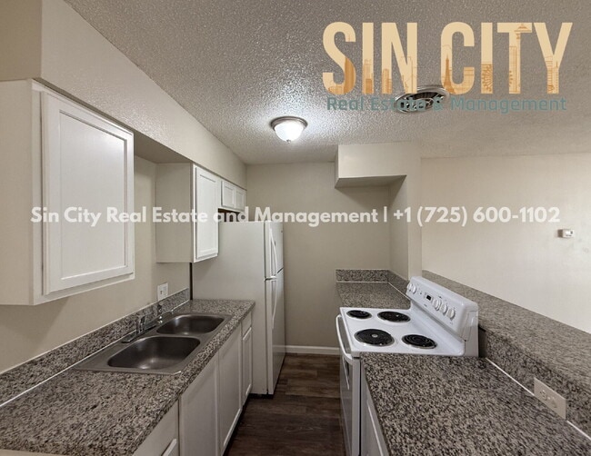Building Photo - Discover Urban Comfort: Spacious 1-Bedroom Oasis at Lyn Capri