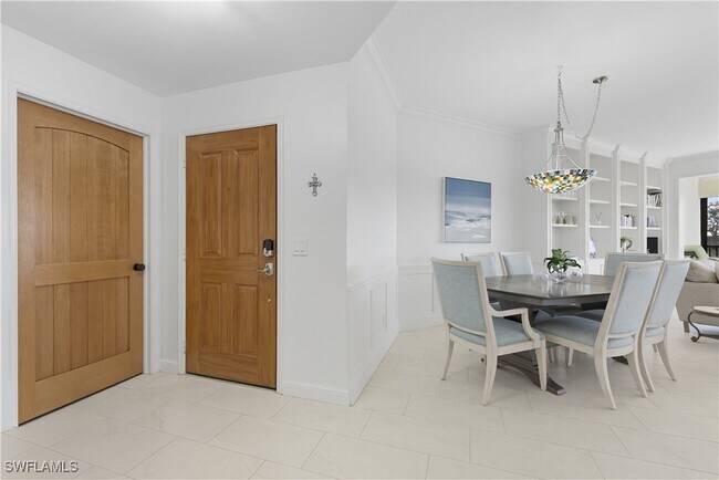 Building Photo - 7040 Pelican Bay Blvd