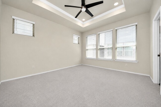 Building Photo - 3111 Dakota Falls Dr