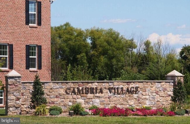 Building Photo - 120 Salerno Dr