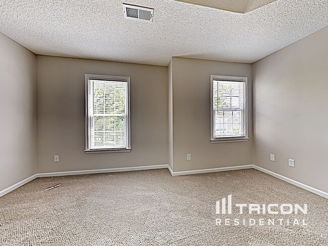 Building Photo - 11807 Winter Pine Ln