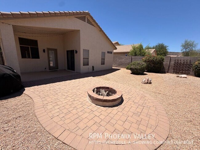 Building Photo - 25027 N 40th Ln