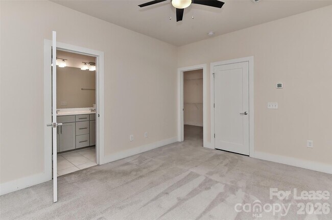 Building Photo - 13047 Tinton Ave