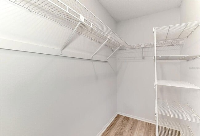 Building Photo - 935 Sunridge Way