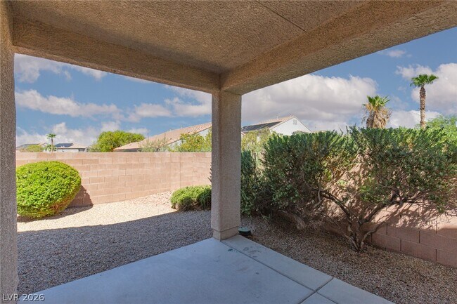 Building Photo - 787 Rise Canyon Dr