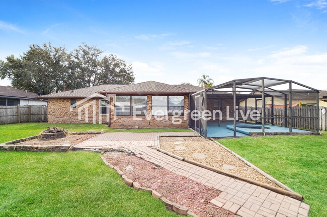 Building Photo - 936 Abigail Drive