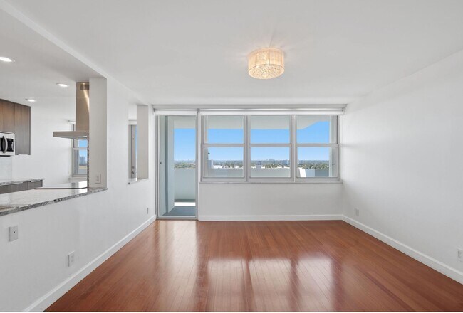 Building Photo - 1390 S Ocean Blvd