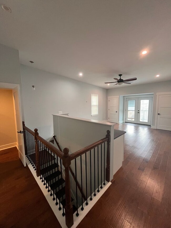Building Photo - Lawrenceville 3 Bed, 2.5 Bath House with Parking for Lease July 1!