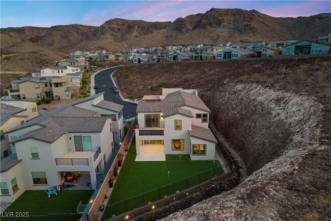 Building Photo - 2008 Peaceful Mesa Ct