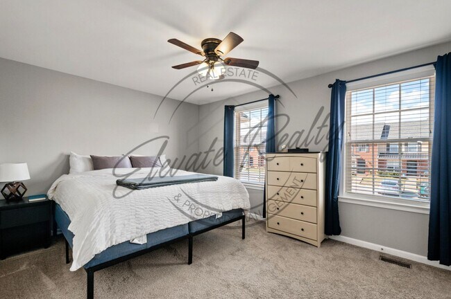 Building Photo - Two Bedroom, Two Story Townhouse located i...