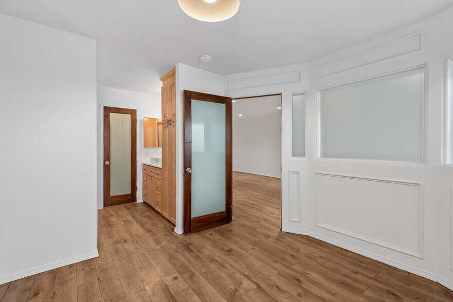 Building Photo - 7742 Redlands St
