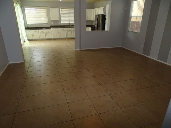 Building Photo - Mountains Edge 3 Bedroom and Loft Home