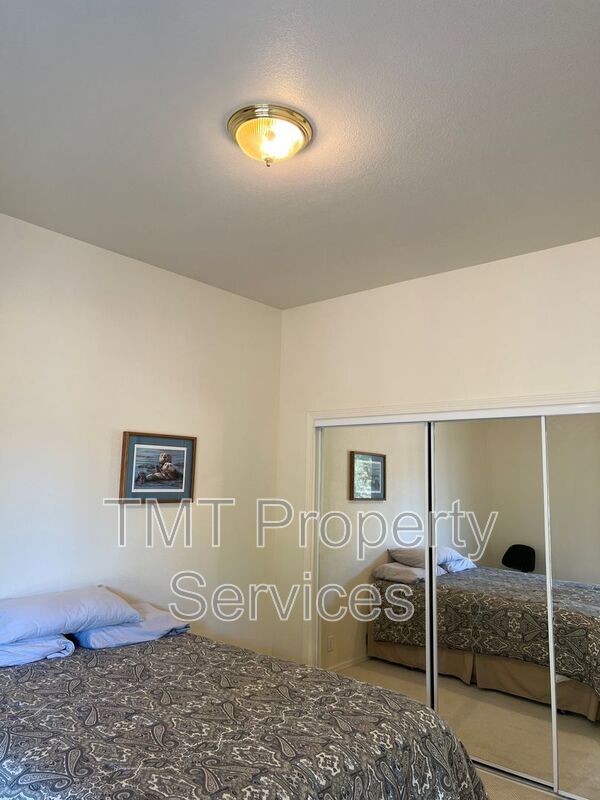 Building Photo - 6213 Kestrel Ln