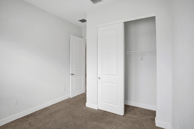 Building Photo - New House for Rent