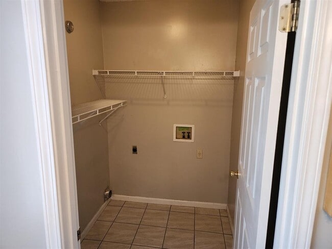 Building Photo - 255 Windy Ridge Cove