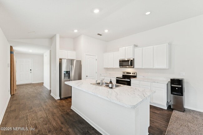 Building Photo - 6488 Bucking Bronco Dr