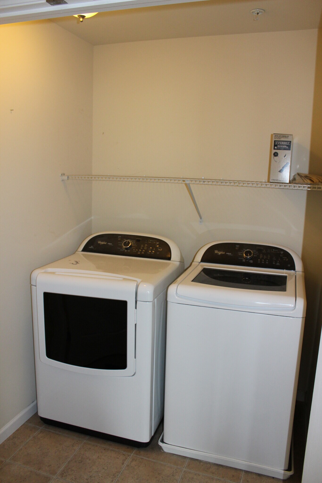 Second floor washer and dryer, comes with unit - 855 Fawn Ln