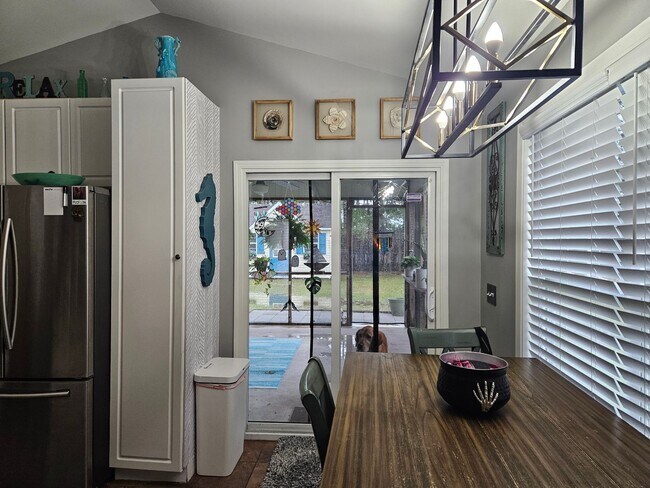 Building Photo - Lovely 3 Bedroom, 2 bath unfurnished home located in Hampstead - Plantation Pointe Community