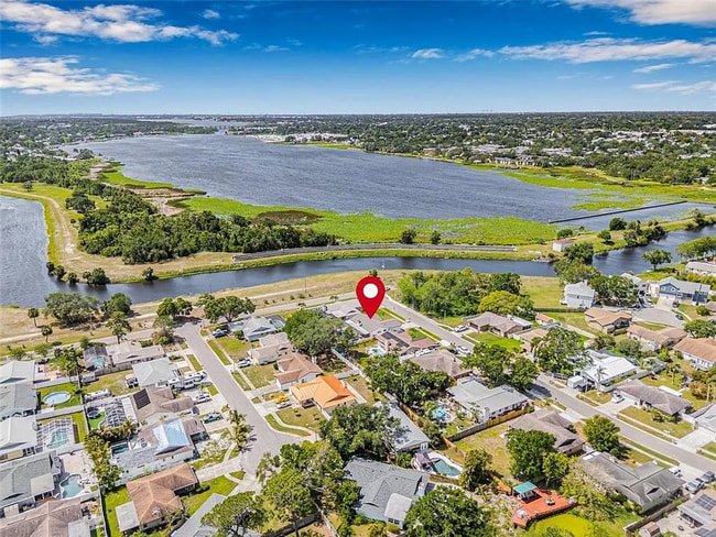 Building Photo - Charming 3-Bedroom Home with Large Fenced ...