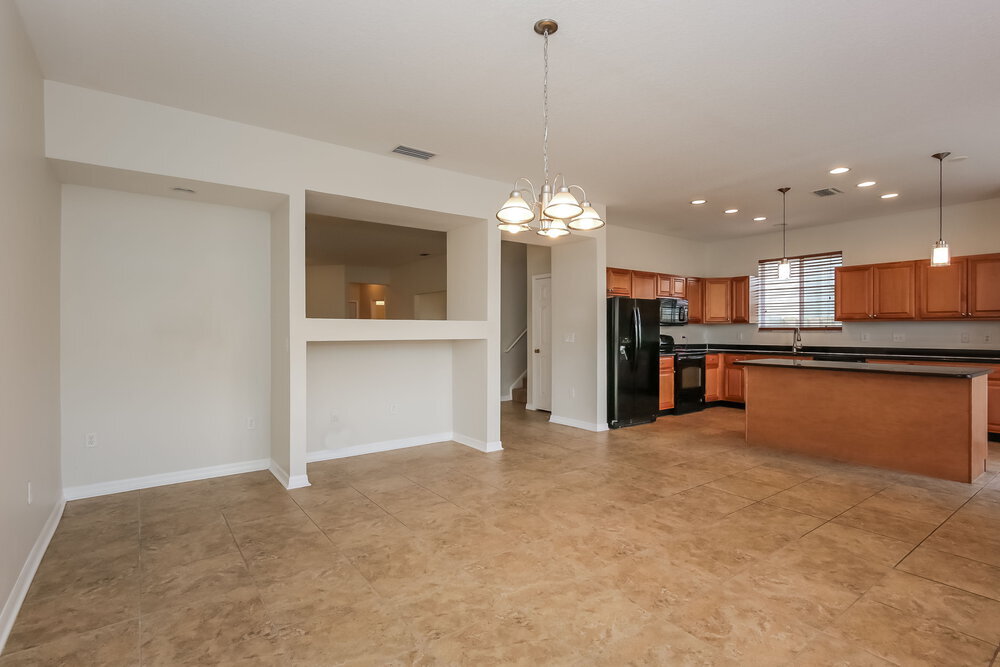 Building Photo - 9322 Zincoe Ln