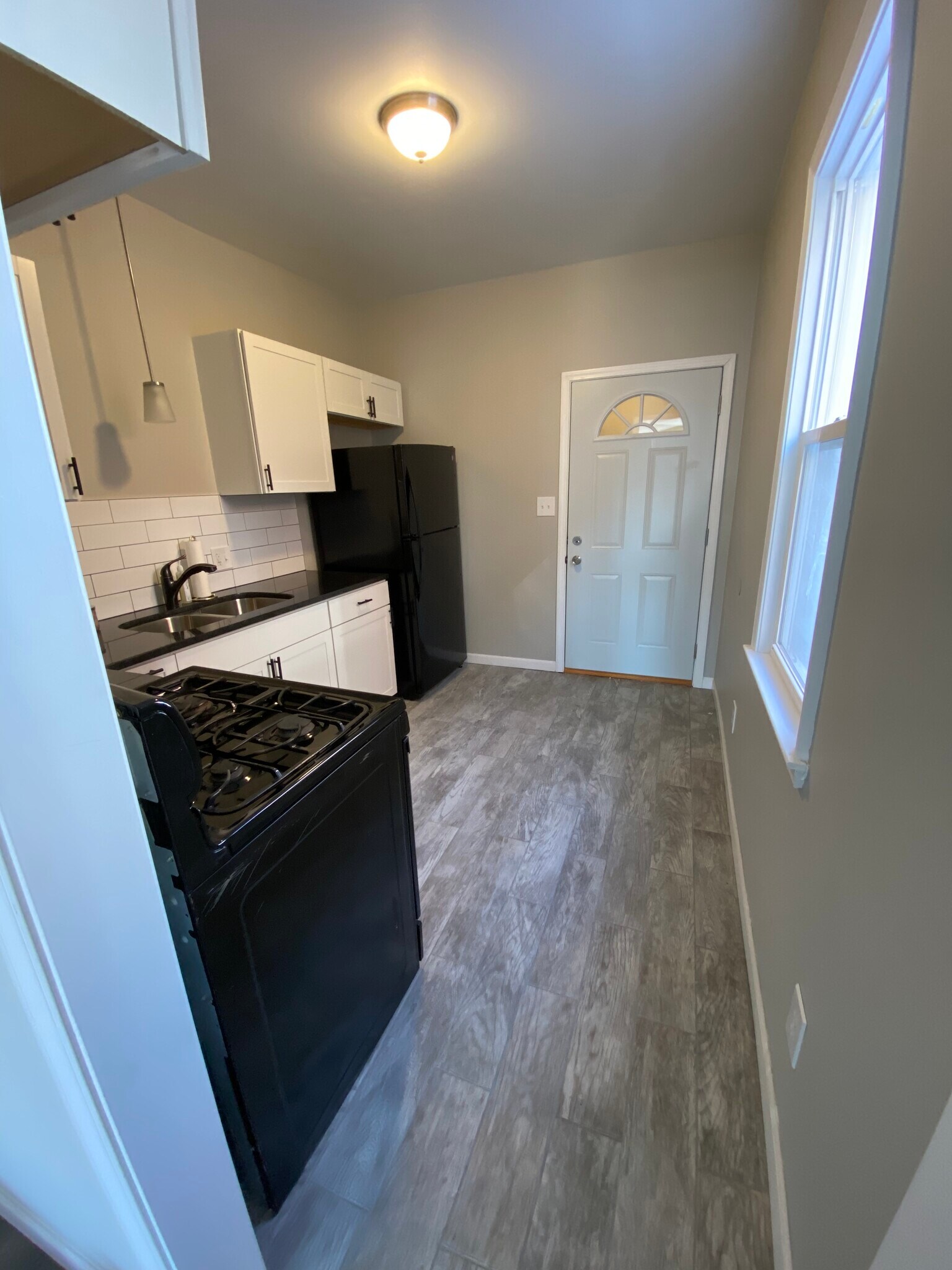 Kitchen - 349 Westminster St