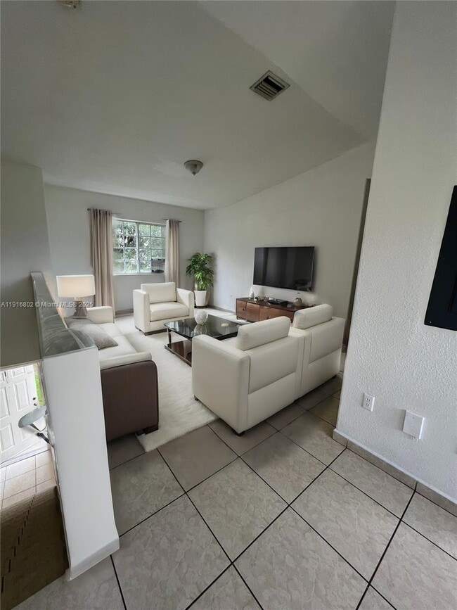 Building Photo - 7291 NW 174th Terrace